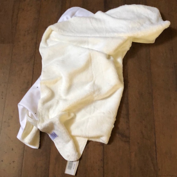 DEMDACO Hand Designed Pillow Throw & Tote Gift Set - Picture 3 of 7